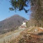 The loop of the Château de Menthon - Montviard waterfalls