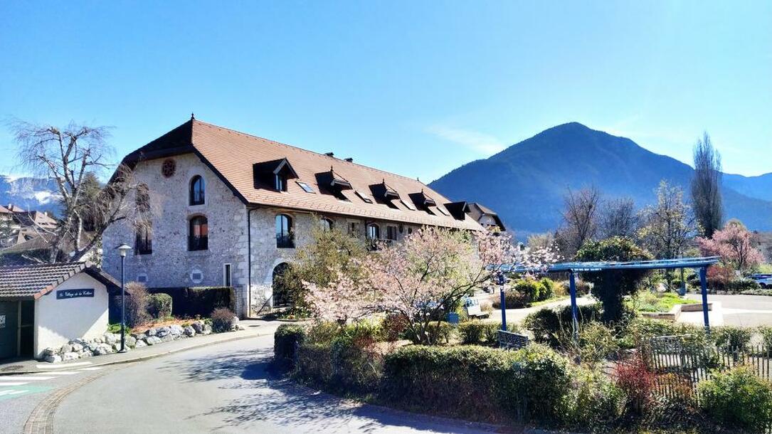 L'abbaye d'Annecy-le-Vieux et la fonderie Paccard