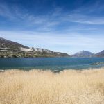 Walking trail in the Bout du Lac d'Annecy nature reserve