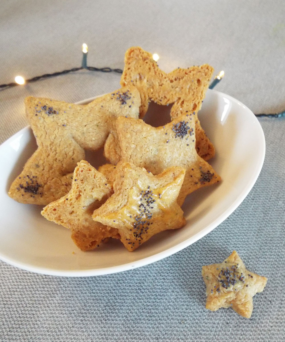 Star-shaped parmesan shortbread biscuits