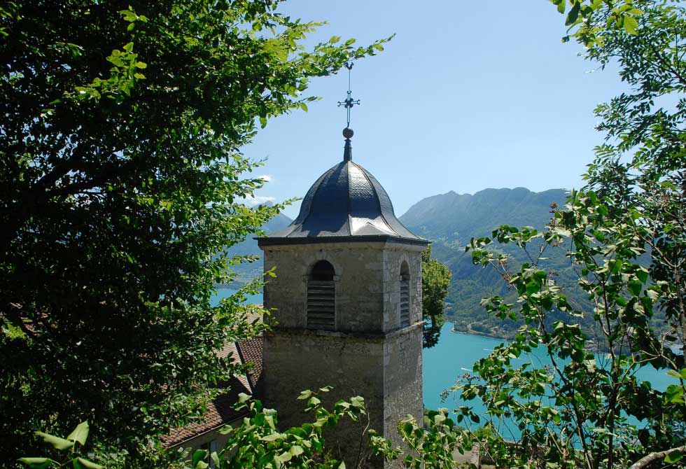 The view of Lake Annecy from above Saint Germain